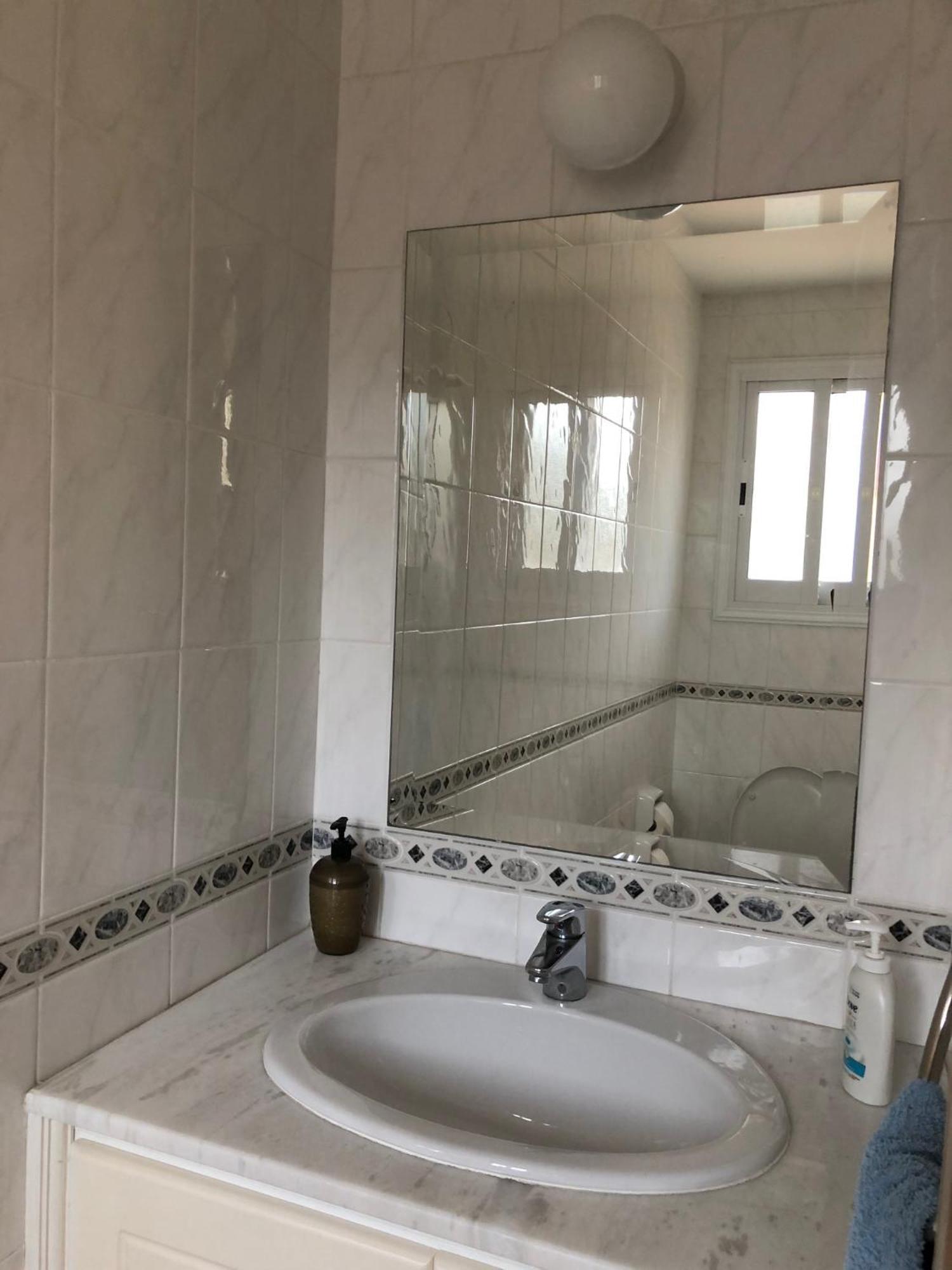 Regina Gardens - Spacious 3 Bed, 2 Bath Maisonette Пафос Екстериор снимка
