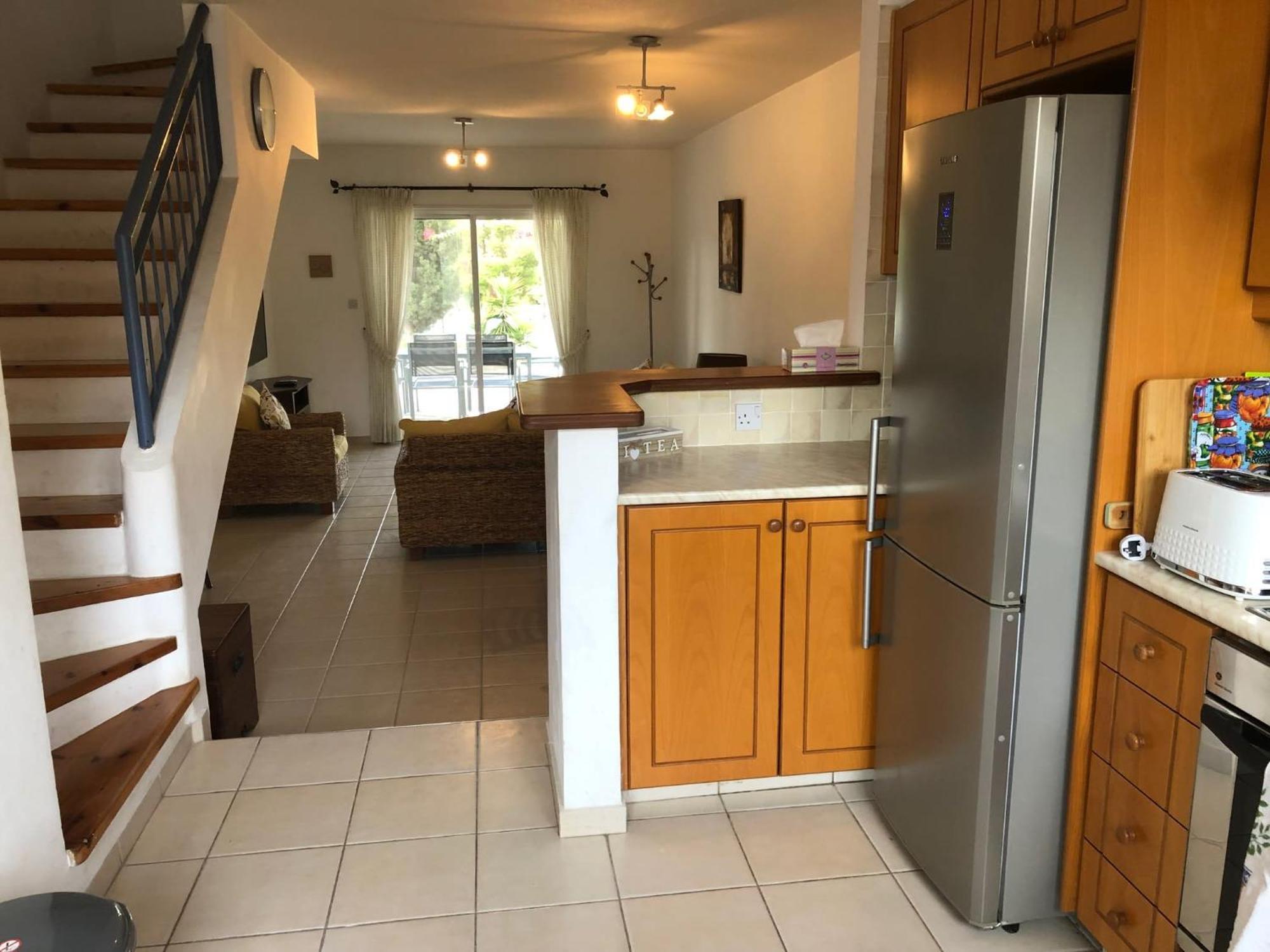 Regina Gardens - Spacious 3 Bed, 2 Bath Maisonette Пафос Екстериор снимка